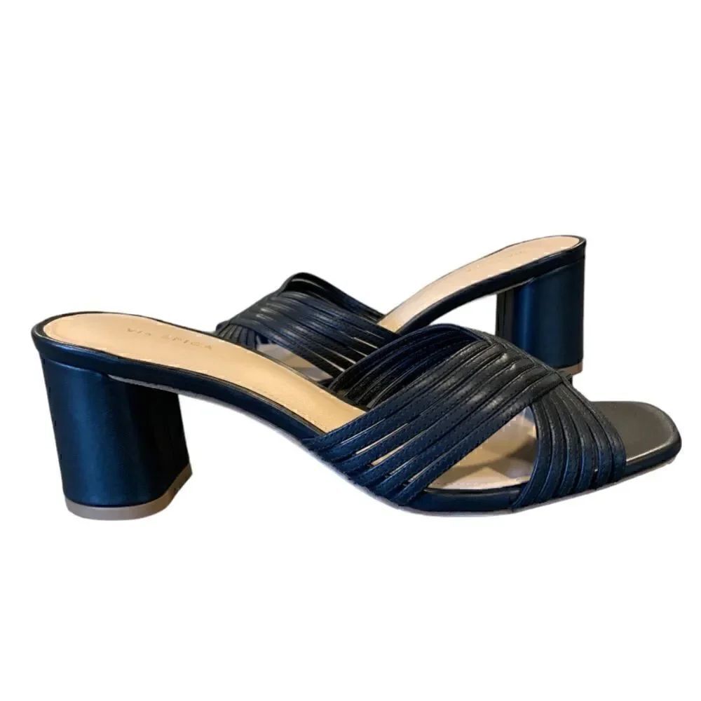 Via Spiga Rafaela Black Leather Mule Sandals